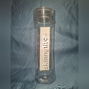 Skinny Fit Clear 24 Oz. Water Bottle